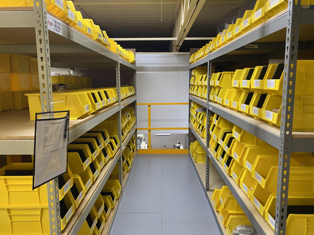 Bin Warehouse Compact Storage System